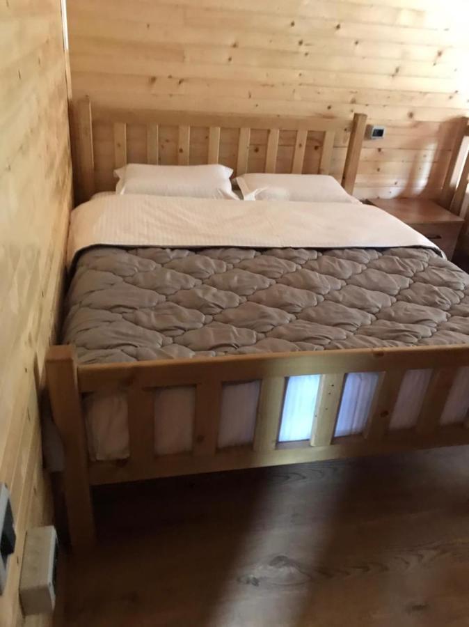 Guesthouse Demushi Валбона Екстериор снимка