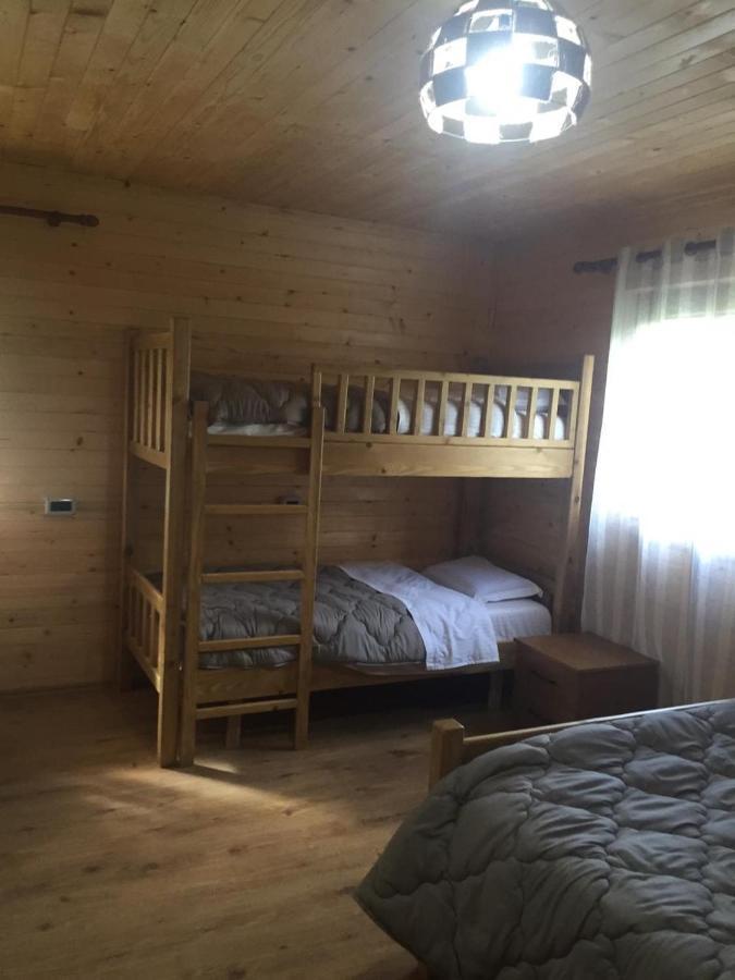 Guesthouse Demushi Валбона Екстериор снимка